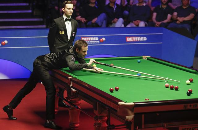 他在赛场上 他在赛场上