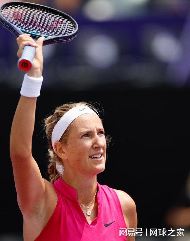 在抽签仪式 在抽签仪式