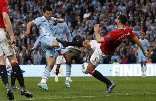 广岛前锋形 广岛前锋形