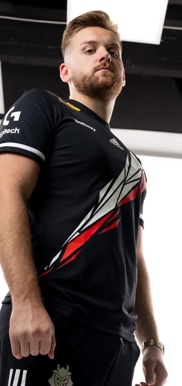 青年球员学 青年球员学